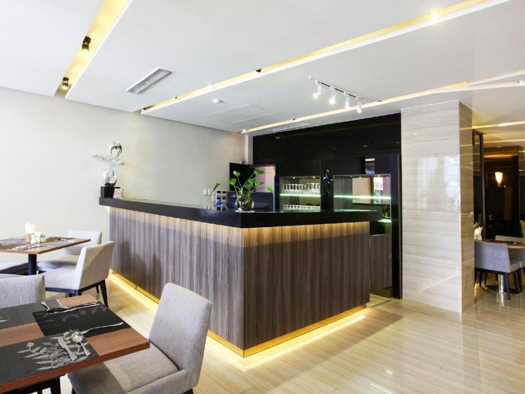 Lavender Boutique Hotel Хошимін Екстер'єр фото